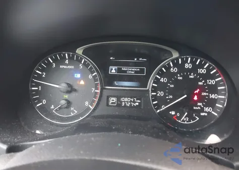 2015 Nissan Altima 2.5 z USA, uszkodzony, nr VIN 1N4AL3AP3FC231917